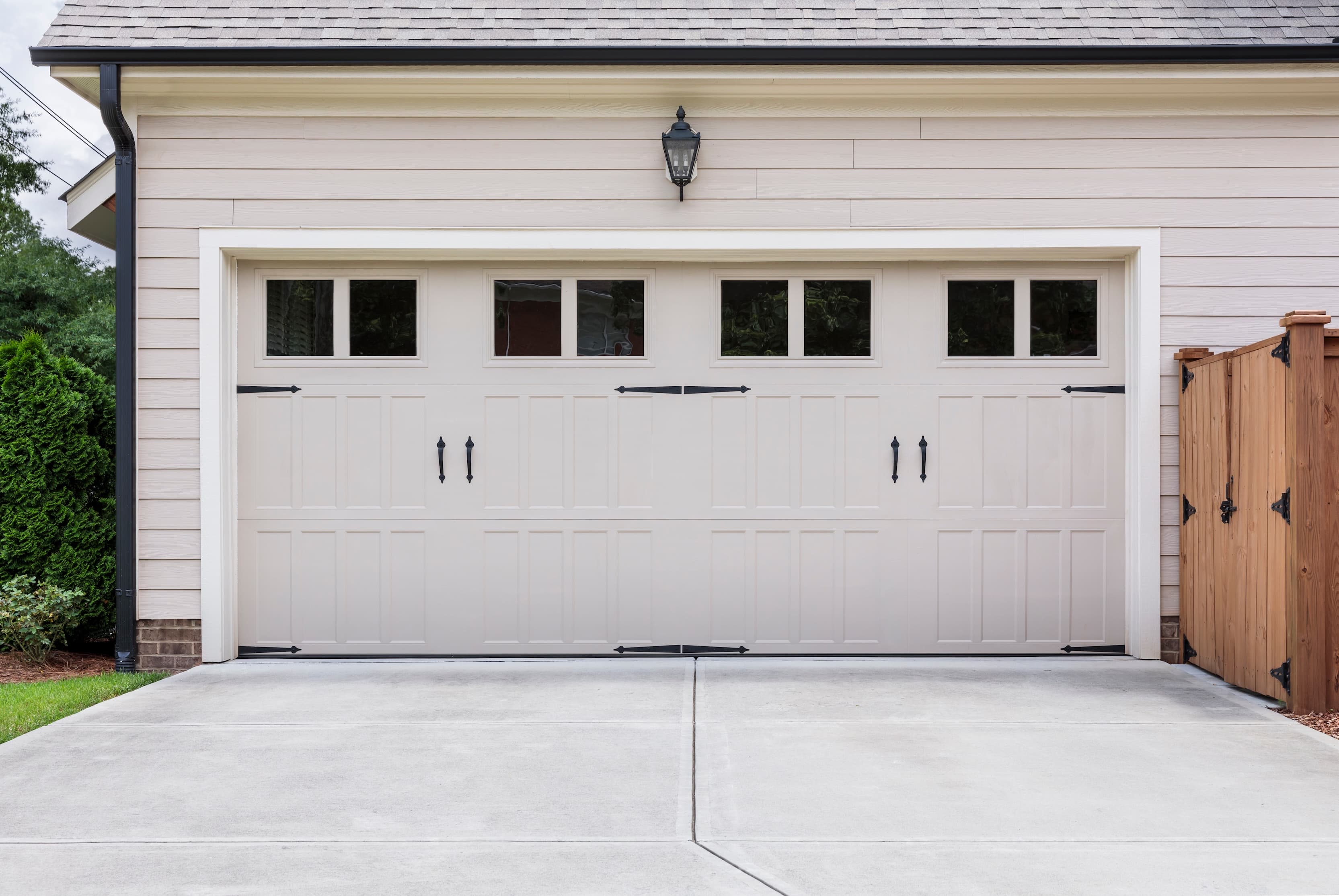 Garage Door Installation and Replacement: How to Choose a Local Pro, Compare Quotes, and Avoid Costly Mistakes